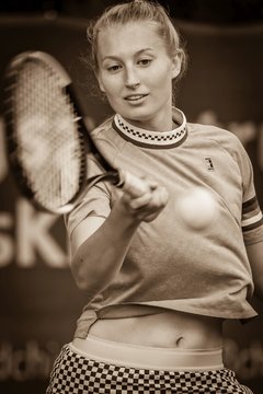 Ausschnitte 1272 - Marie-Lynn Tiedemann